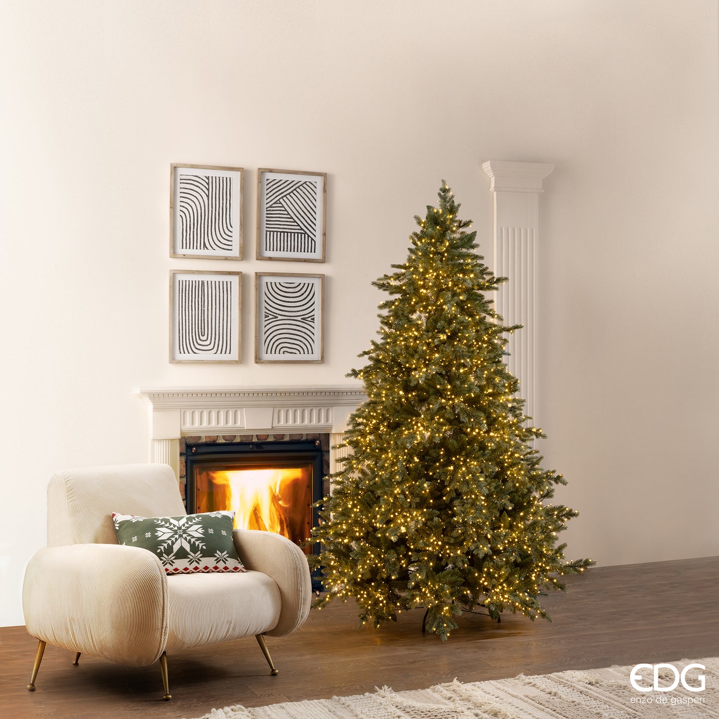 Albero di Natale Pino Argentato H 210 cm, con 4000 Miniled EDG (sconto del 30% in prevendita)