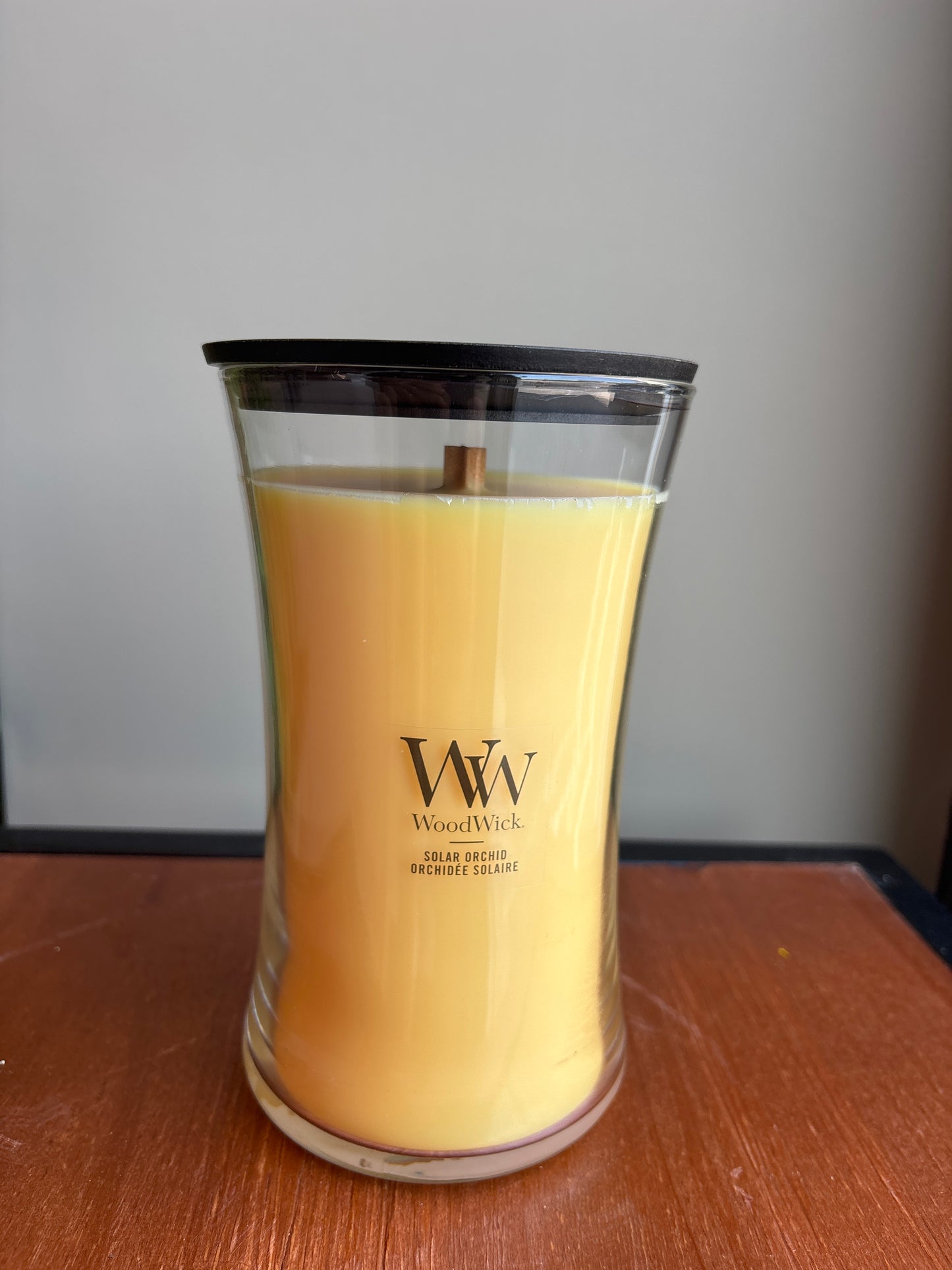 Candela WoodWick 610 grammi