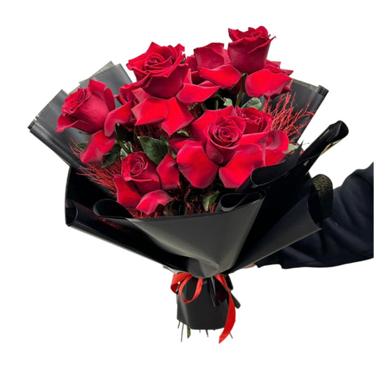Fascio di 10 rose rosse Olanda